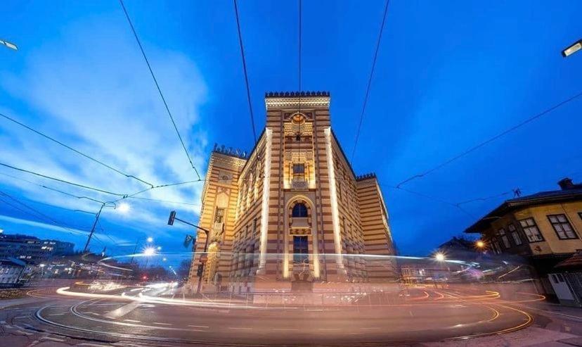 Dina * Sarajevo